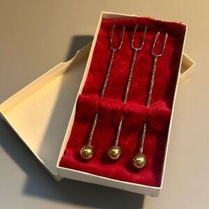 Vintage Cocktail Hors D'Ouvre Picks Set Of 3 In Box Gold Silver Color Rustic